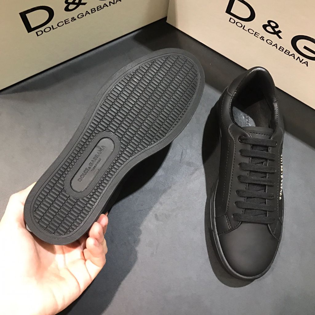 D*G sneaker